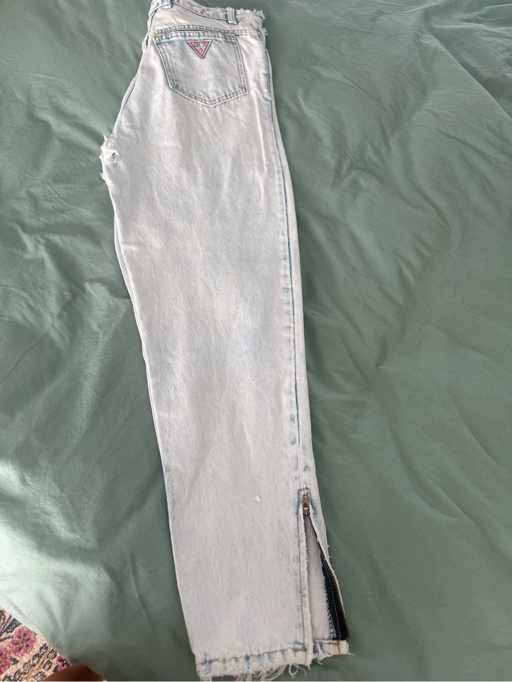 Guess Light Blue acid wash Straight-Leg Jeans with Ankle Zipper